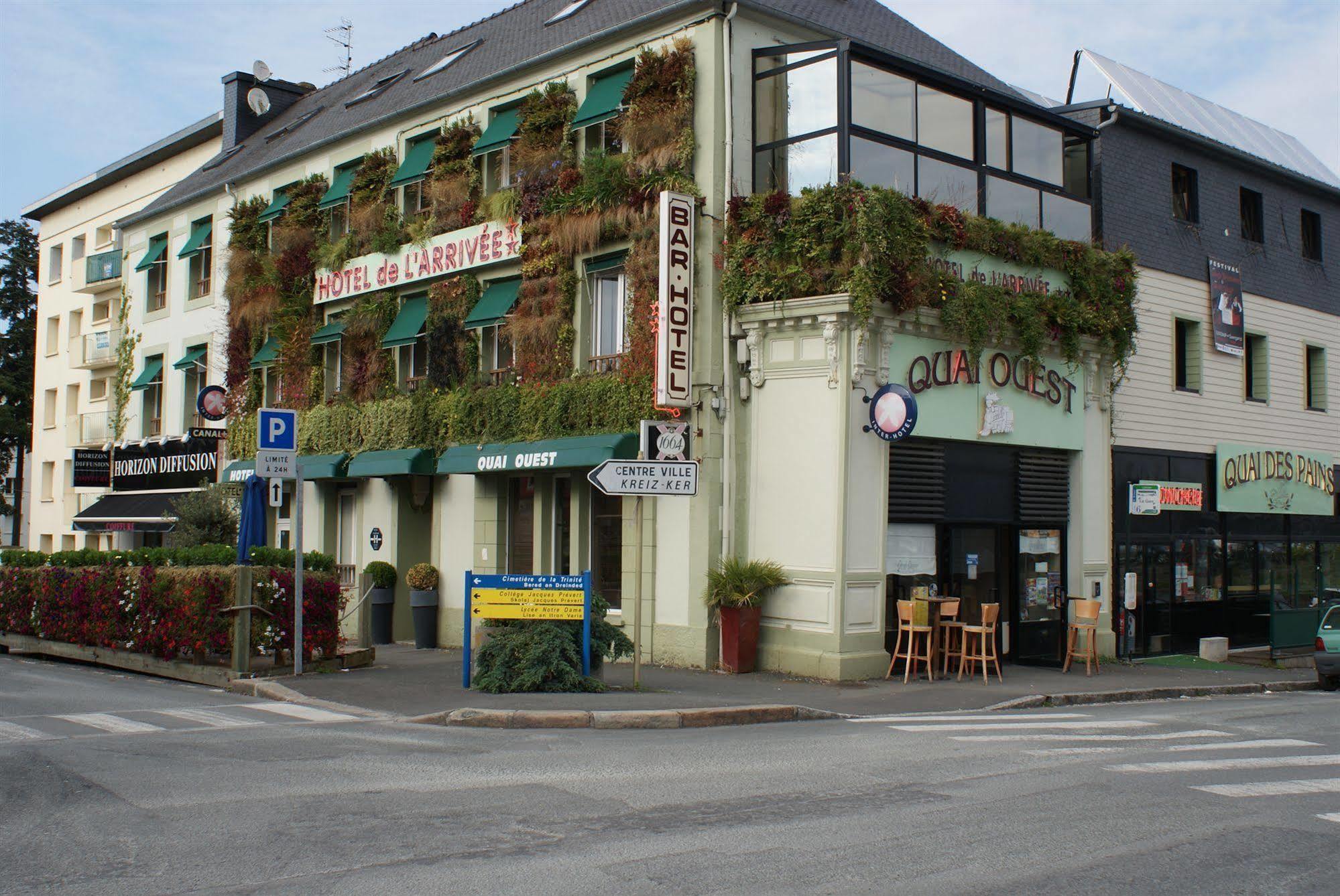 Hotel De L'Arrivee Guingamp Exterior photo